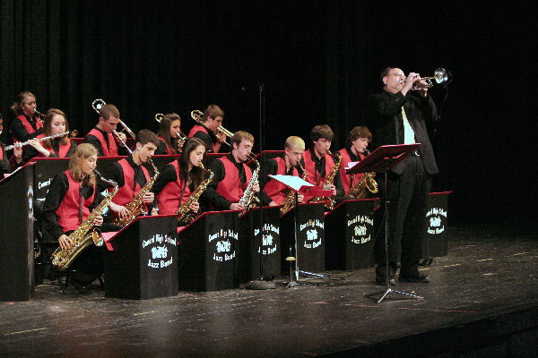 http://www.symphonyspace.org/ - Live As Featured Guest For NY Youth Symphony March 25 & 26